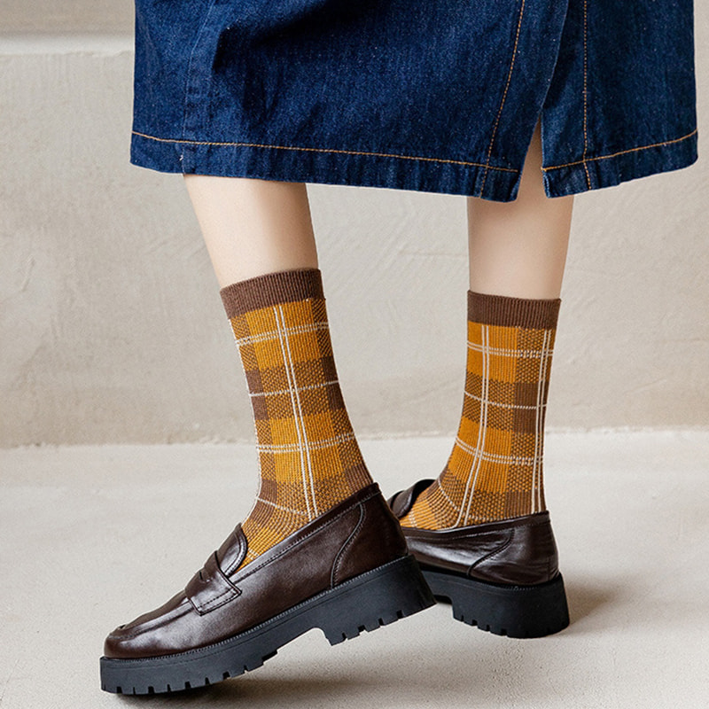 Checkred Leopard imprimat pista dublă șosete italiene retro cu ac dublu cu ac Checkred Leopard imprimat pista dublă șosete italiene retro cu ac dublu cu ac