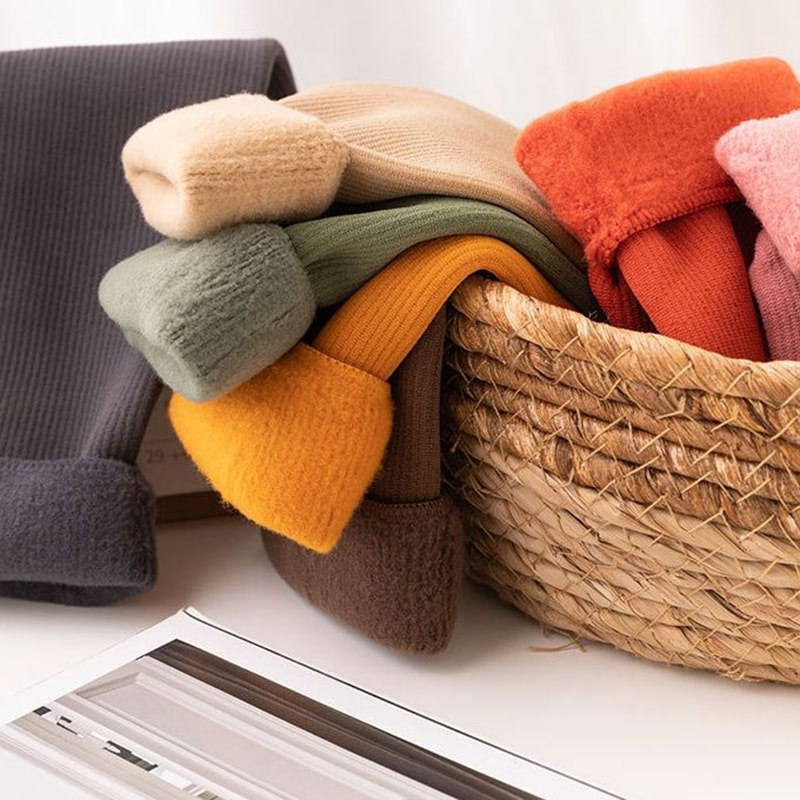 Șosete pentru copii, talpă, dungi verticale de toamnă și de iarnă, șosete de zăpadă de imitație, catifea groasă pentru bărbați și femei, șosete anti -alunecare și podea caldă Șosete pentru copii, talpă, dungi verticale de toamnă și de iarnă, șosete de zăpadă de imitație, catifea groasă pentru bărbați și femei, șosete anti -alunecare și podea caldă